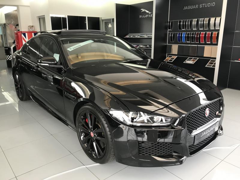 Jaguar XE Supercharged