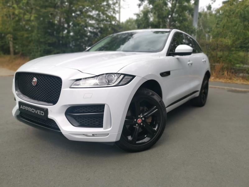 Jaguar F-Pace R-SPORT