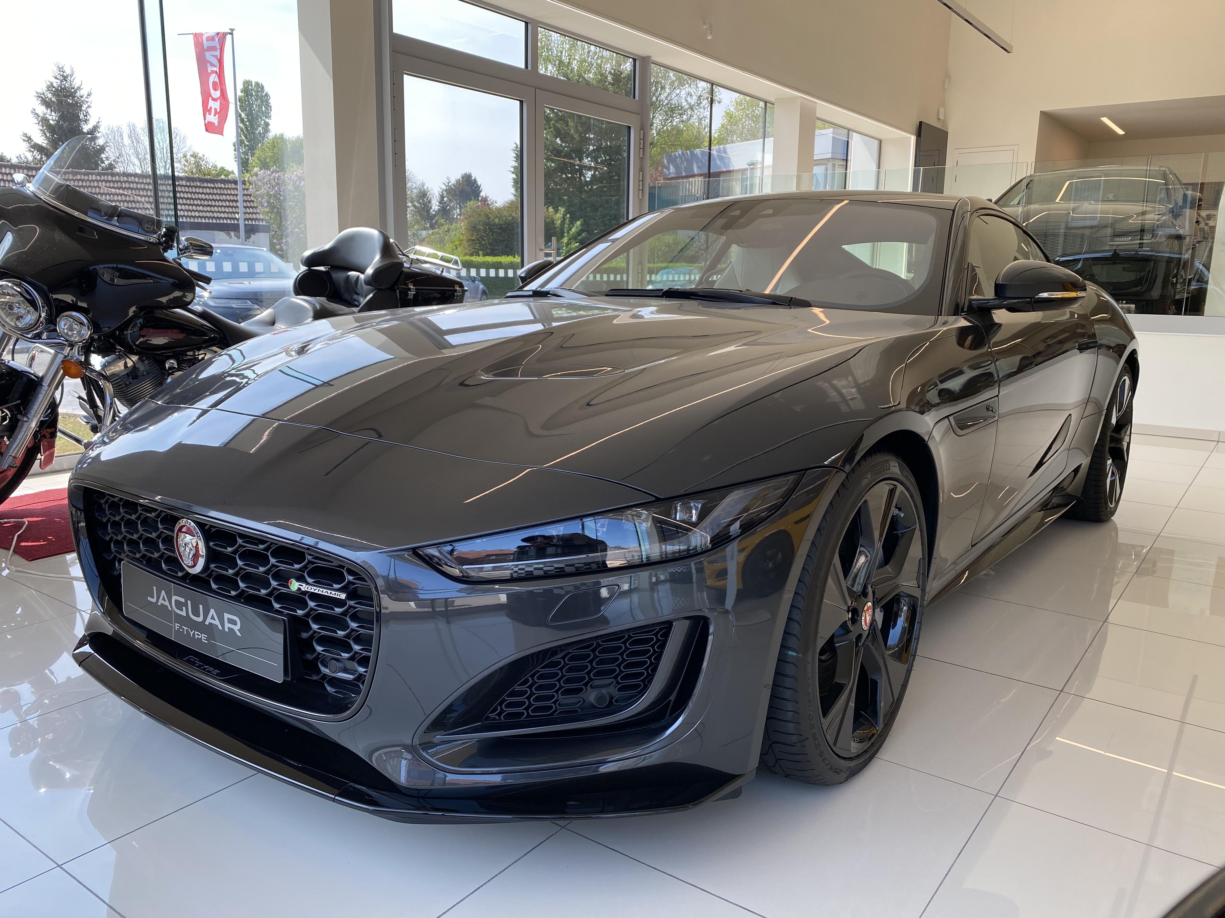 Jaguar F-Type R-Dynamic