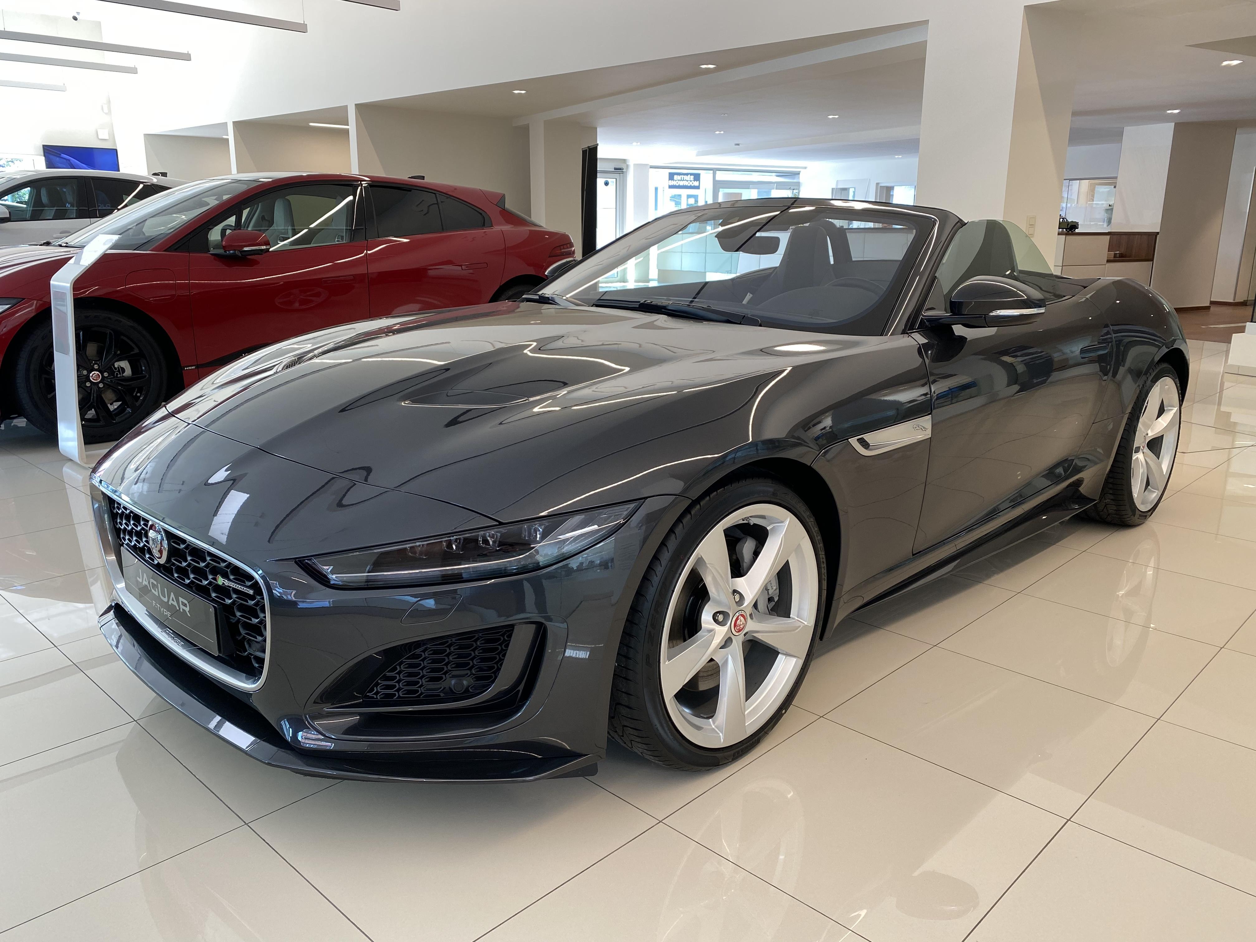 Jaguar F-Type R-Dynamic 5 years Warranty