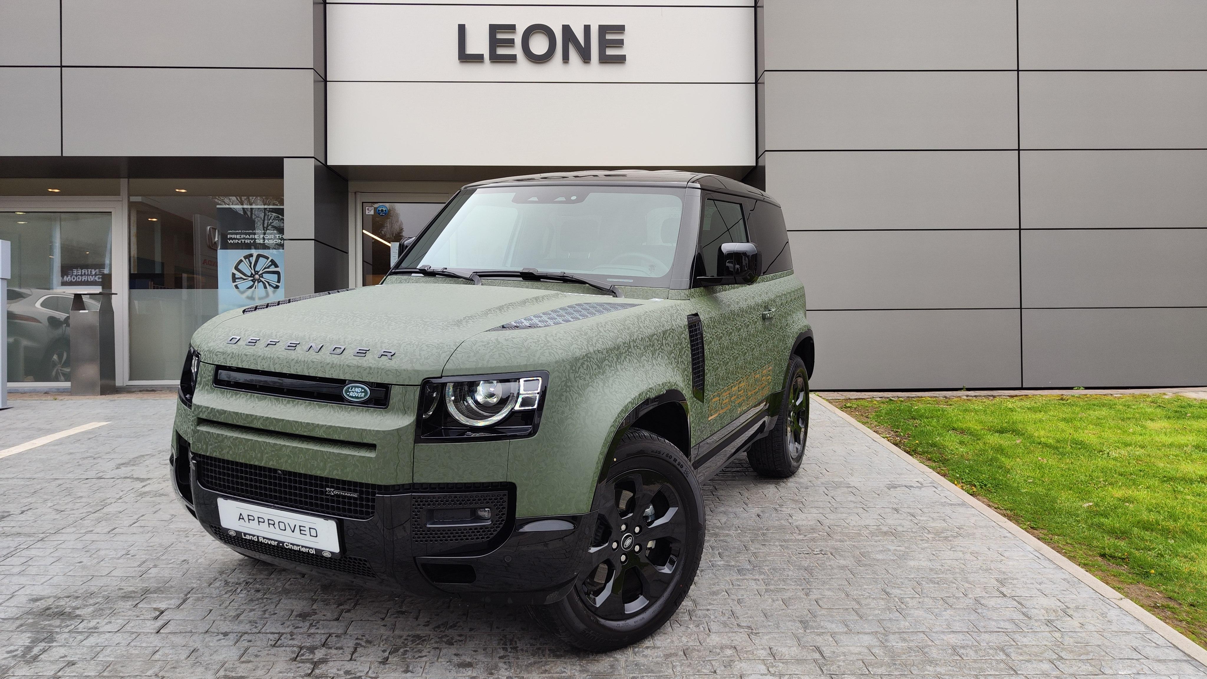 Land Rover Defender X-Dynamic SE 90